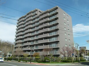 真駒内緑町ロジュマンの物件外観写真